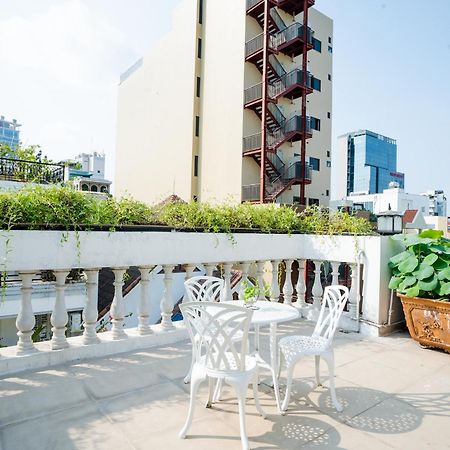 Babylon D3 Serviced Apartment Хошимин Экстерьер фото