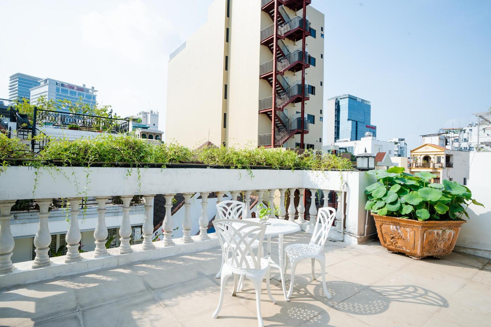 Babylon D3 Serviced Apartment Хошимин Экстерьер фото