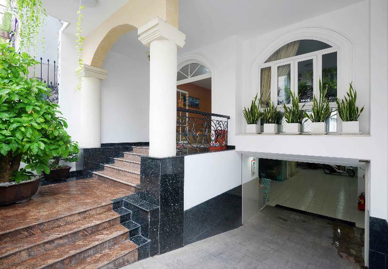 Babylon D3 Serviced Apartment Хошимин Экстерьер фото